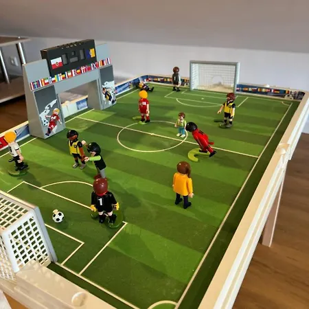 Vakantiehuis Freistehendes Am Spielplatz Mit Sauna