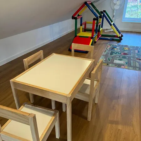 Freistehendes Am Spielplatz Mit Sauna Holiday home