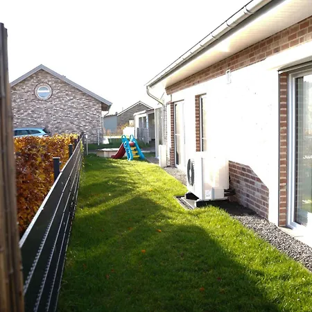 別荘 Freistehendes Am Spielplatz Mit Sauna *