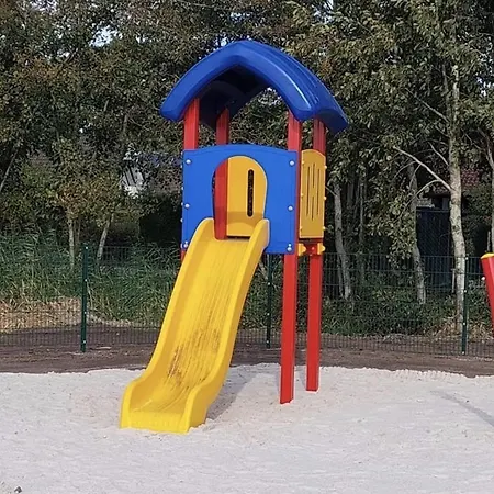 Freistehendes Am Spielplatz Mit Sauna Nyaraló